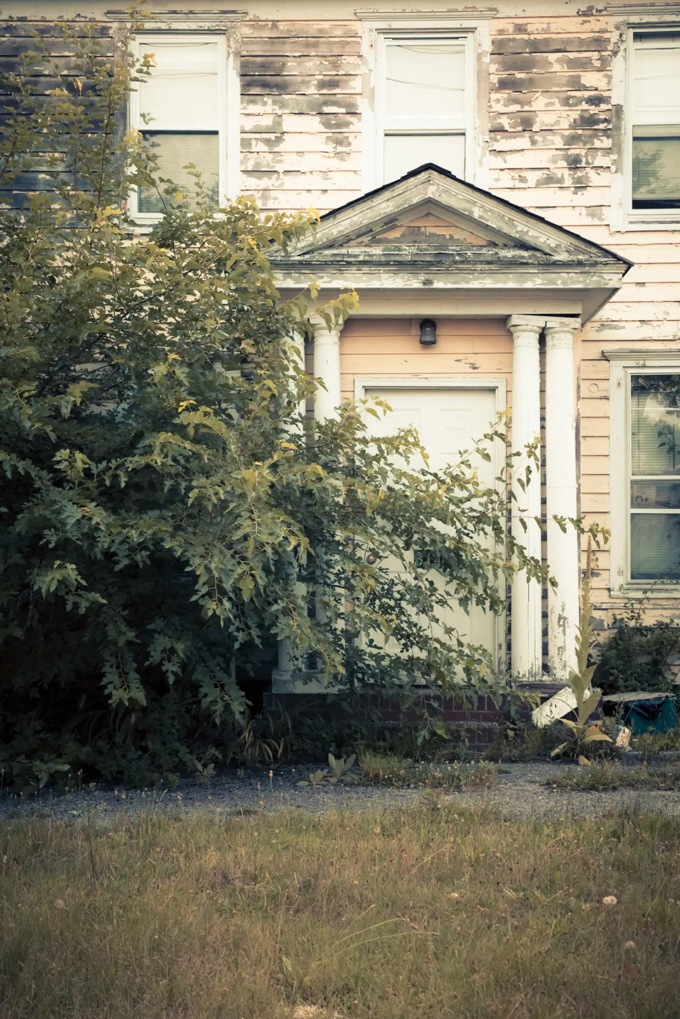 Foreclosures: Exploring Opportunities in Distressed Properties in Fairfax, VA